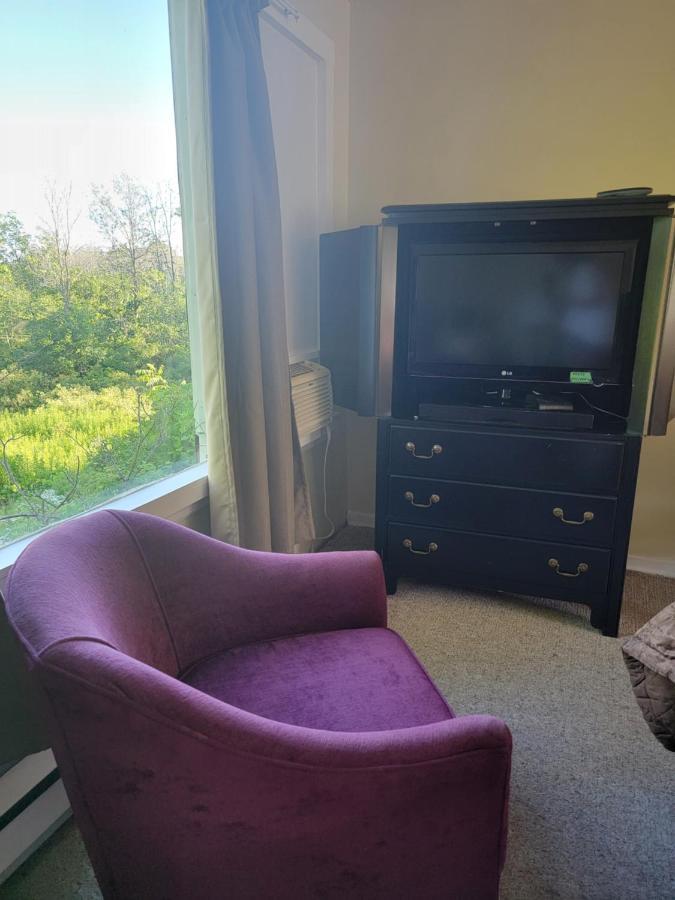 Gateway Motel Гананок Екстериор снимка
